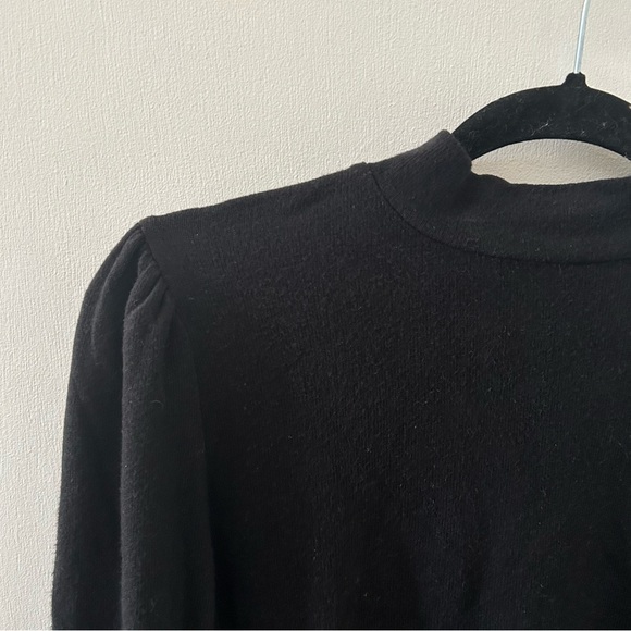 Reformation sweater - Picture 3 of 6